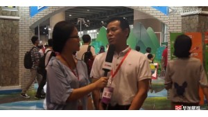 2015年新華集團少兒館負責(zé)人接受畢加展覽采訪